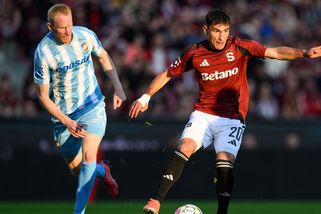 Tři podobné zákroky Jemelky, jedna žlutá. Byla to katastrofa, opřel se kouč Sparty do sudího - Sport.cz